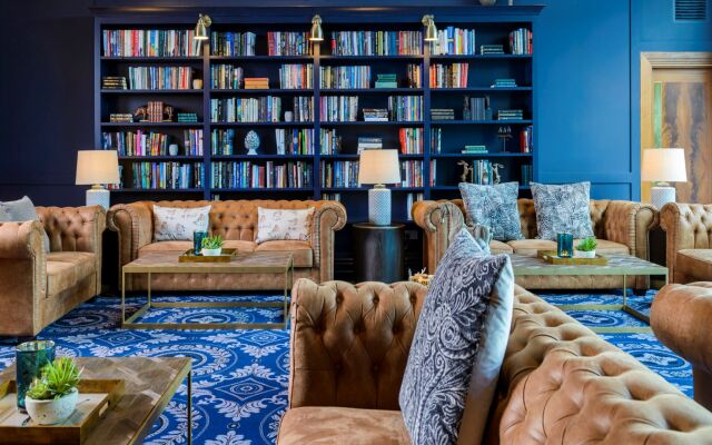 Shearwater Hotel & Spa