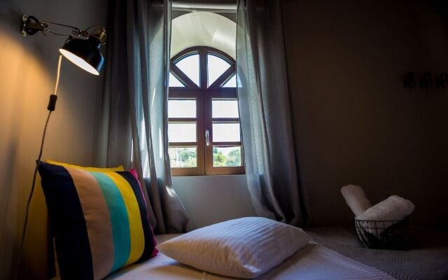 Filon Ktima Beachfront Upscale Villa
