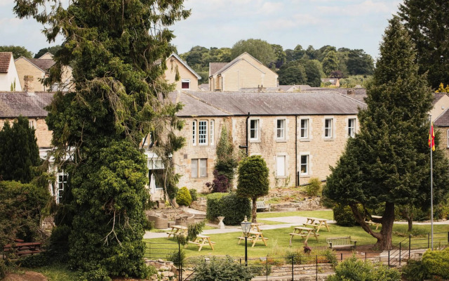 The George Hotel