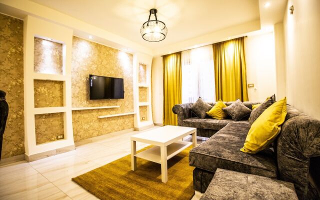 Yellow & Brown Moderne Style Near Food-court