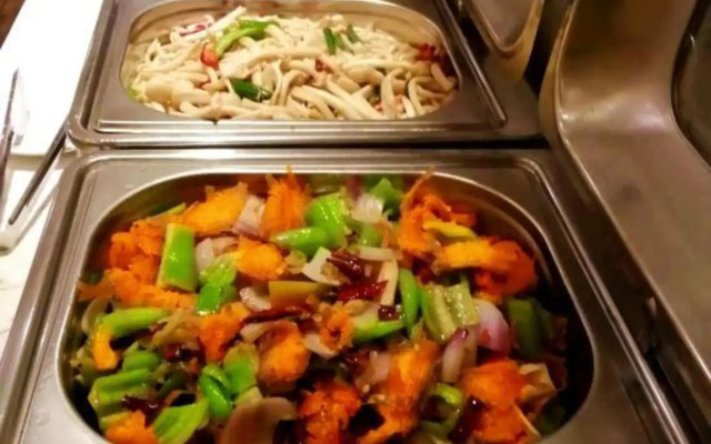 Qingfeng Bailu Hotel (Zhengzhou Erqi Wanda Plaza)