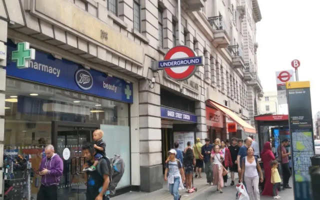 Flat 2 at 6 Tauton Mews