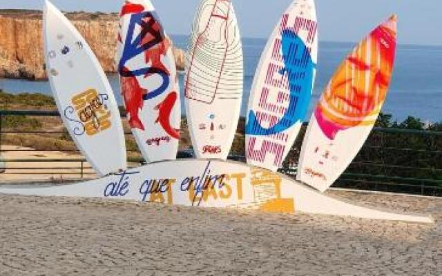 Studio with enclosed garden and wifi at Sagres