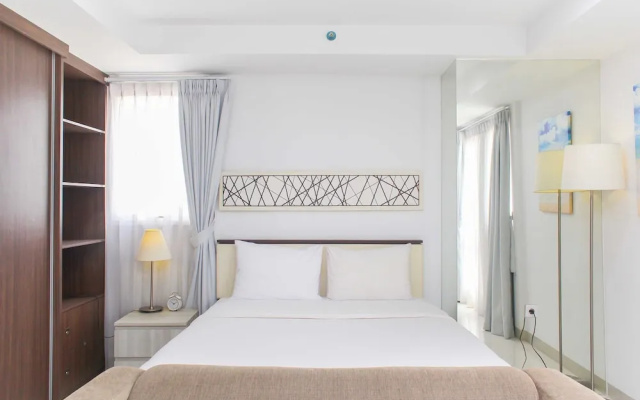 Nice And Comfort Studio Room At Azalea Suites Apartment