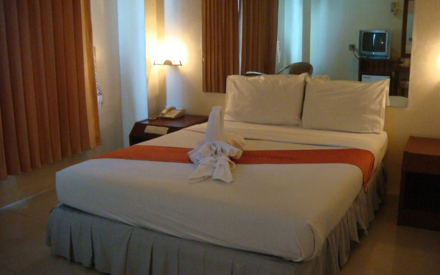 Sapphire Hotel Silom Bangkok