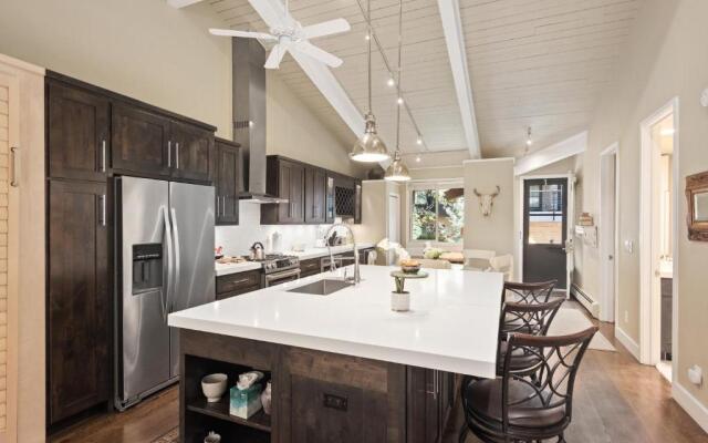 Standard 2 Bedroom - Aspen Alps #110