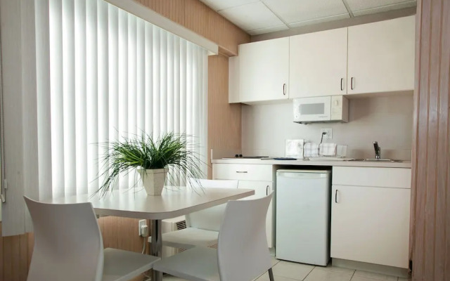 AA Heart of Wildwood Motels