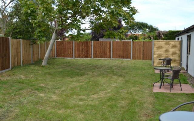 Number 5 - Lytton Tree Lodge, Reydon, Southwold