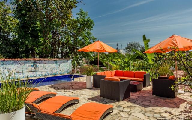 CasaJOMO Art, Food & Music B&B