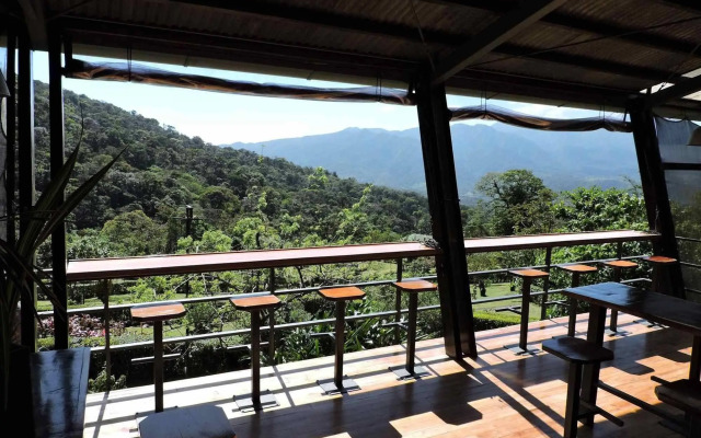Celeste Mountain Lodge
