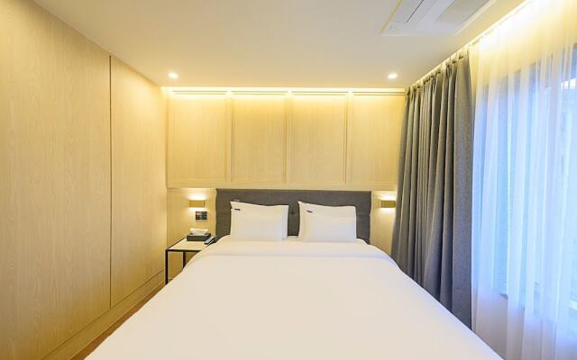 Mokpo H Avenue Hotel Peace Plaza