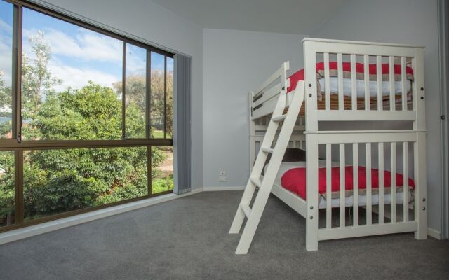 'Sapphire Gem' At Tura Beach