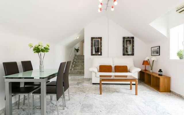 Real del Tivoli Two Rooms and Parking free