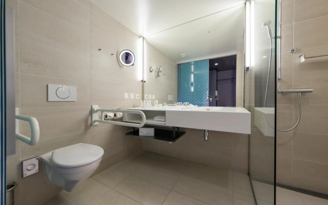 Kimpton Surfcomber Hotel by IHG