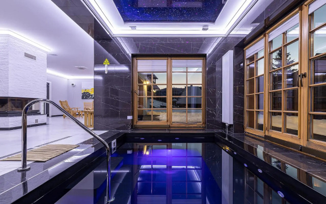 Апарт-Готель "Панщина"