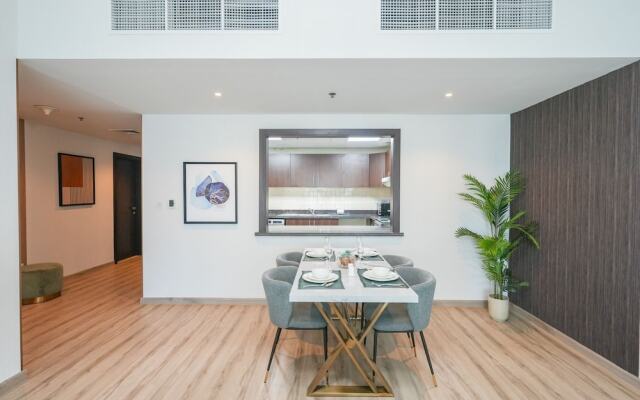 Yogi-Luxury 1BR Apartment with Panoramic Views