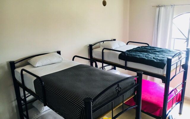 Andaina Hostel
