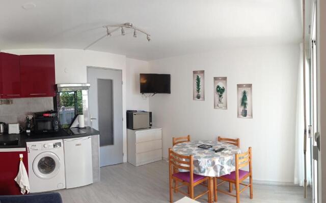 Studio Cabine Piscine Au Couchant