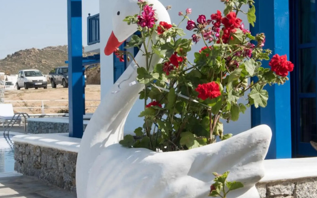 Mykonos Pro-care Suites