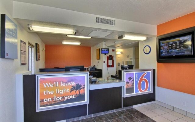 Motel 6 Carpinteria, CA - Santa Barbara - North