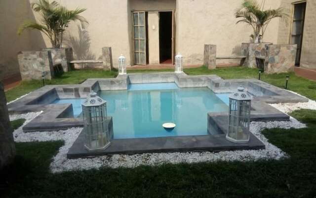 Suites Las Bahías