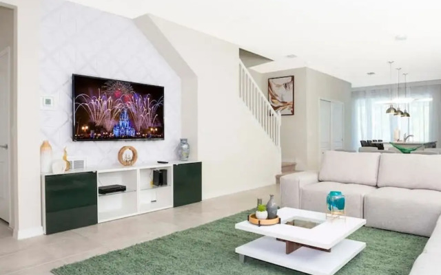 7316 Luxury Home 5BD Near Disney