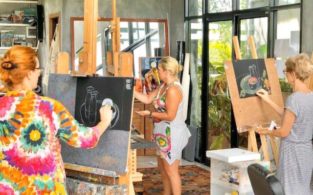 Elsie Evans Art Retreat