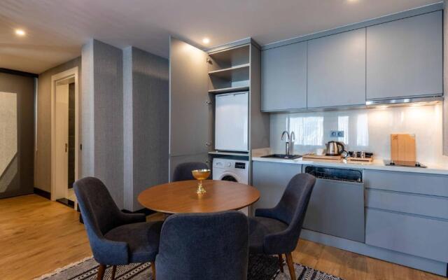 Sala Suites