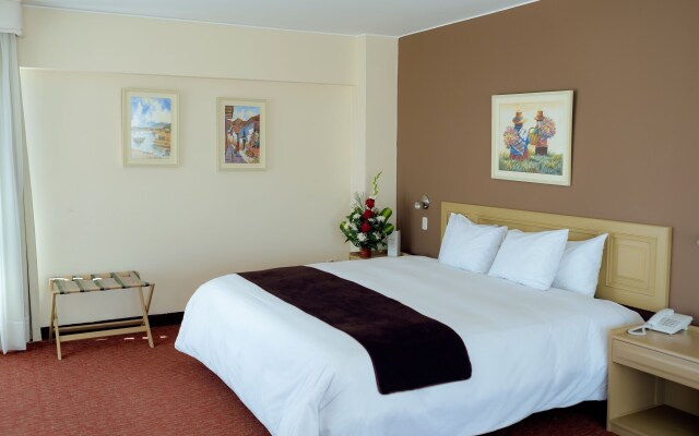 Hotel Jose Antonio Puno