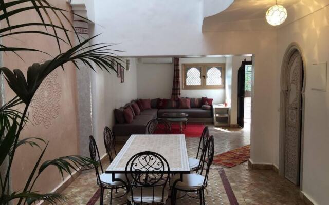 Beach side 3 Bedrooms Riad  Ref 1092