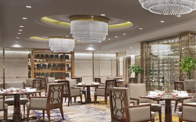 Sheraton Grand Wuhan Hankou Hotel