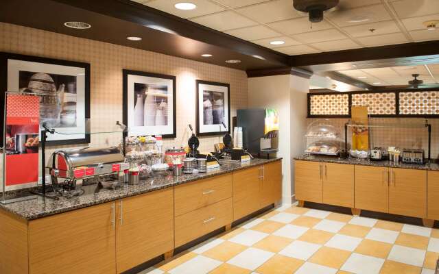 Hampton Inn Pensacola-Airport (Cordova Mall Area)