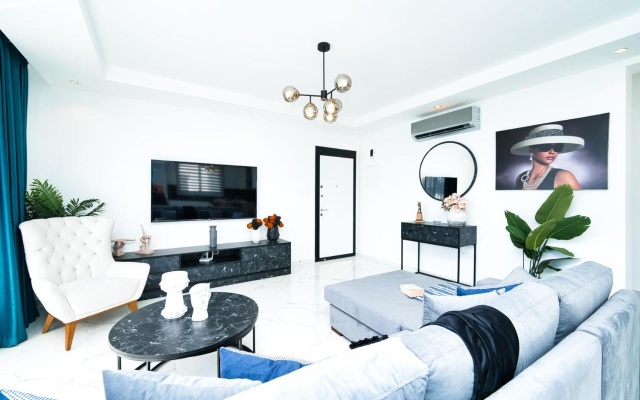 Four Seasons Life Official