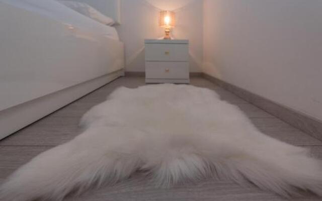 Modern Apartman Pjero