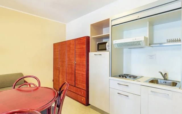 Rina Sea Apartments