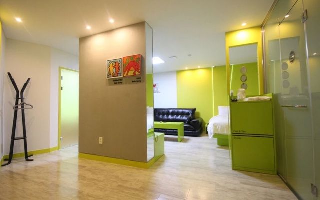 Andong Studio131 Hotel
