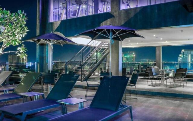 One Residence Hotel & Apartment