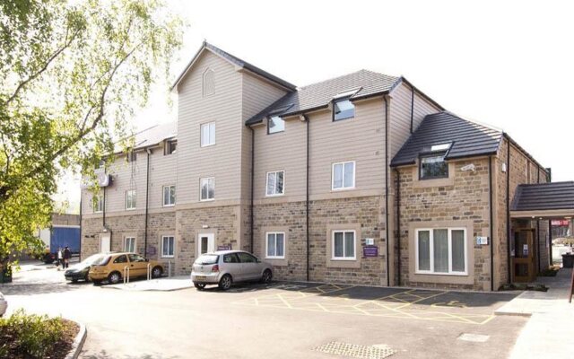 Premier Inn Huddersfield Central