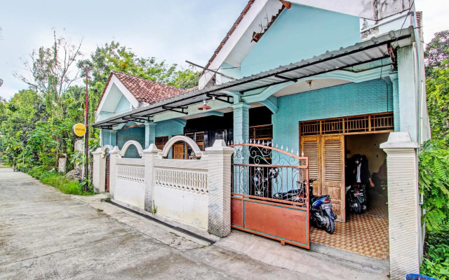 OYO Life 2546 Griya Widya Syariah