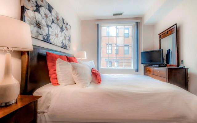 Global Luxury Suites at Back Bay