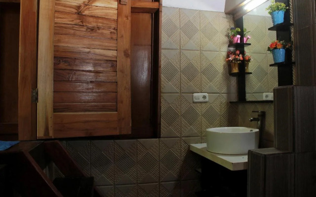 Banana Leaf Bungalows