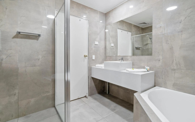 Sherbourne Terrace Hotel