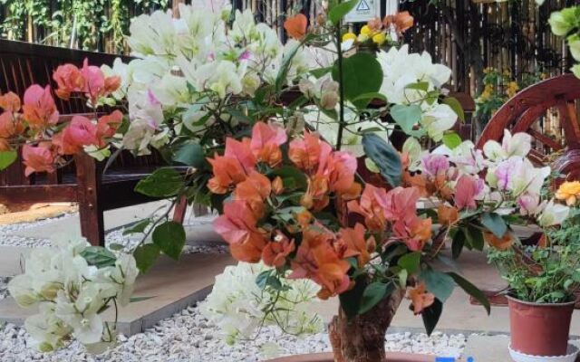 Yihuaxuanting Homestay (Kunming Dianchi Haitang Dam)