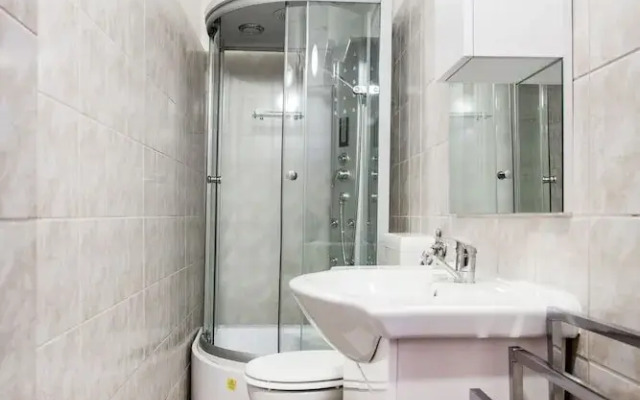 Balassi 27 Apartment