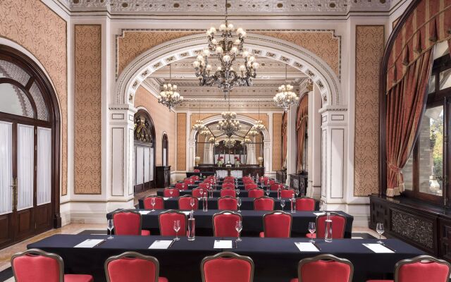 Отель Alfonso XIII, a Luxury Collection Hotel, Seville