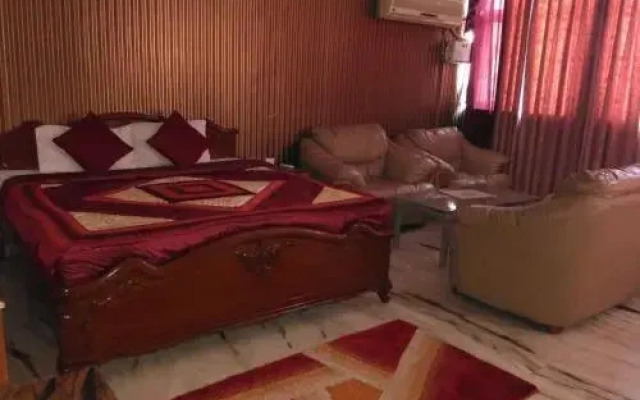 Sarao Hotel