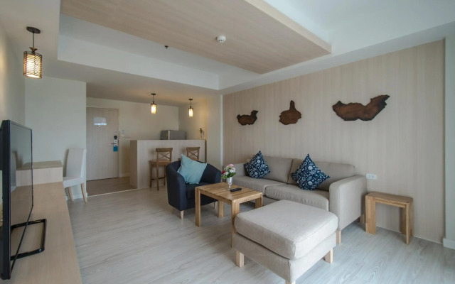 Prachuap Grand Hotel