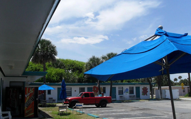 Shore Winds Motel