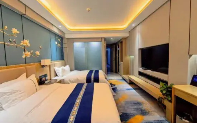 Xinhua Theme Hotel