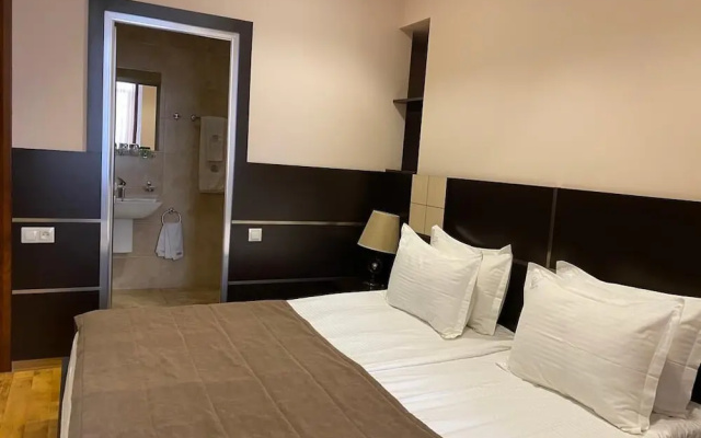 Hotel Lilia Yerevan